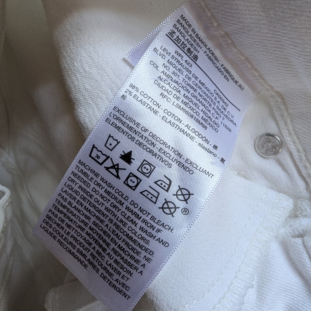 Levis🕊️White Jeans - Picture 6 of 8